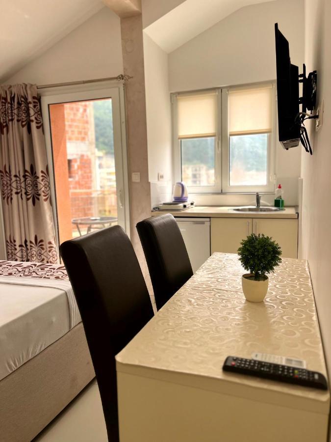 Pearl Apartments Budua Esterno foto
